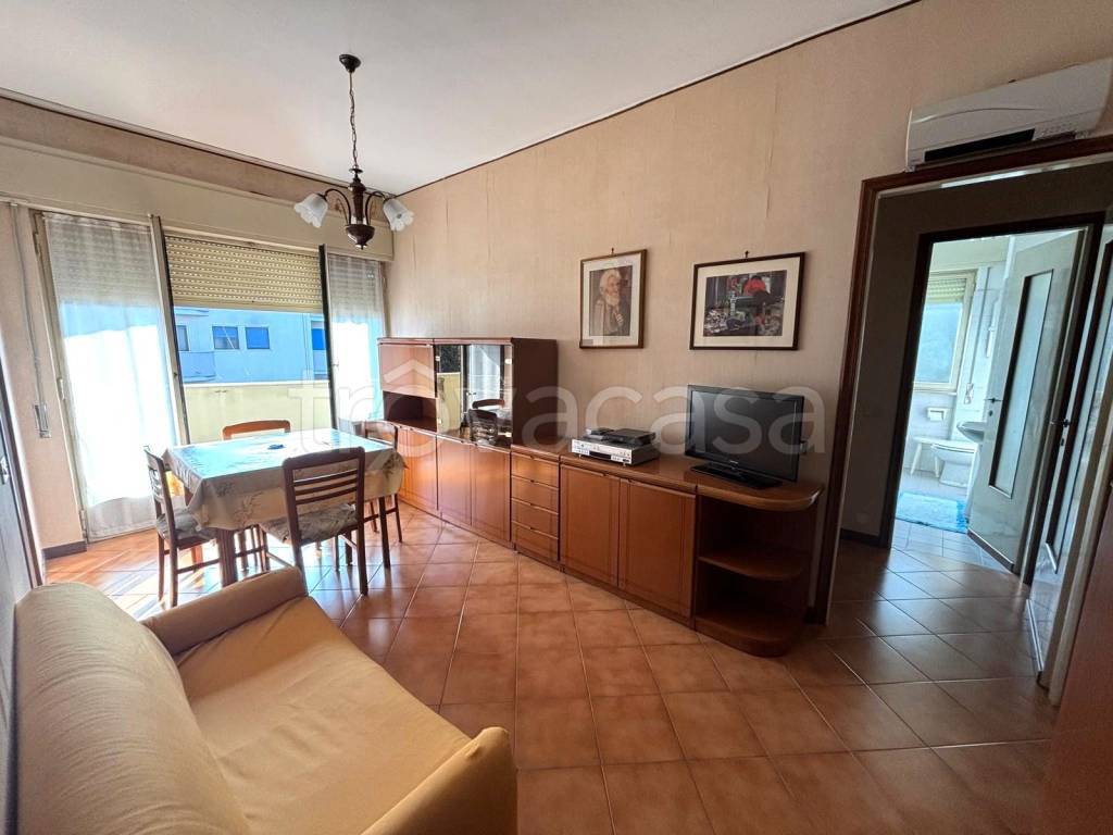 appartamento in vendita a Cremona in zona Viale Po