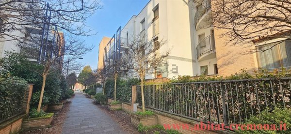appartamento in vendita a Cremona in zona Via Dante
