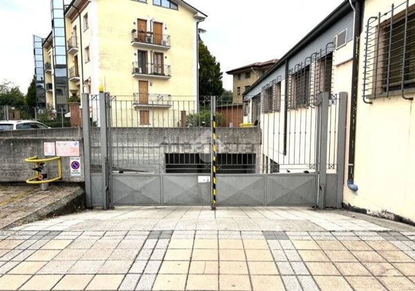 ufficio in vendita a Cremona in zona Via Dante