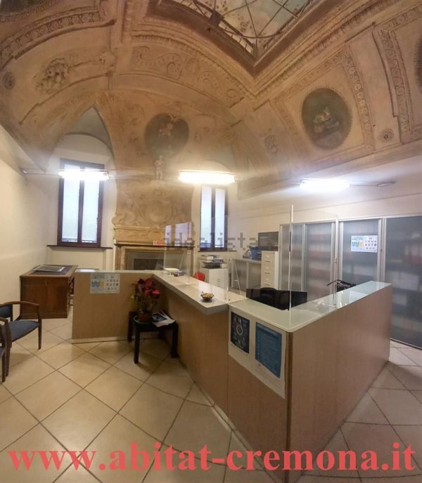 ufficio in vendita a Cremona