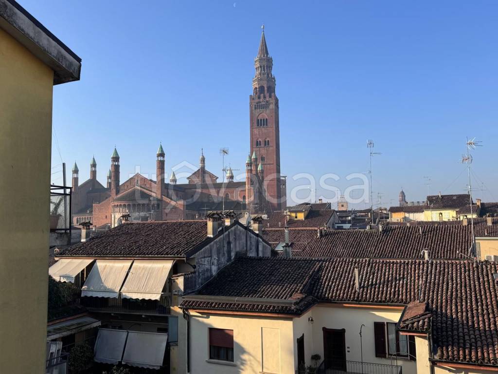 appartamento in vendita a Cremona in zona Cremona Centro