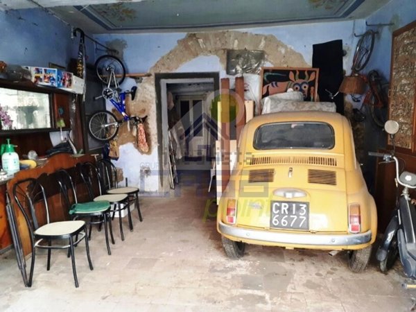 villa in vendita a Cremona in zona Piazza Castello