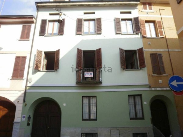 appartamento in vendita a Cremona in zona Corso Garibaldi
