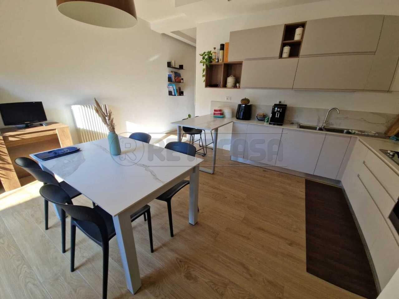 appartamento in vendita a Cremona in zona Via Brescia