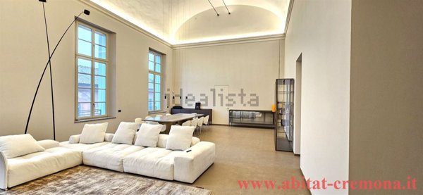 ufficio in vendita a Cremona in zona Cremona Centro