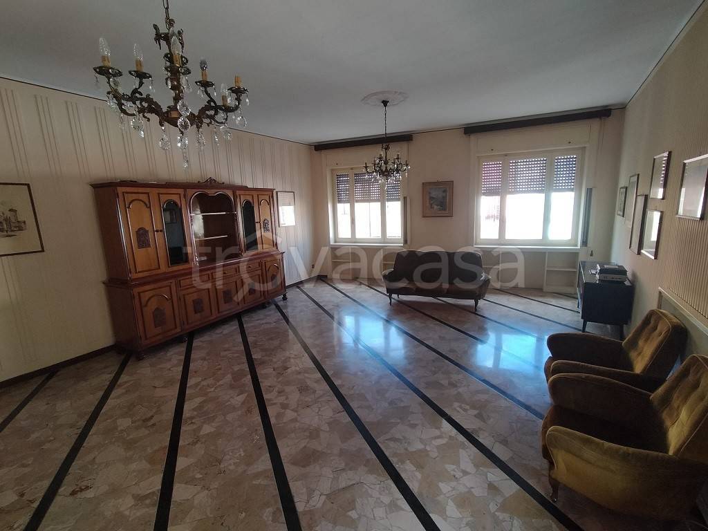 appartamento in vendita a Cremona in zona Cremona Centro