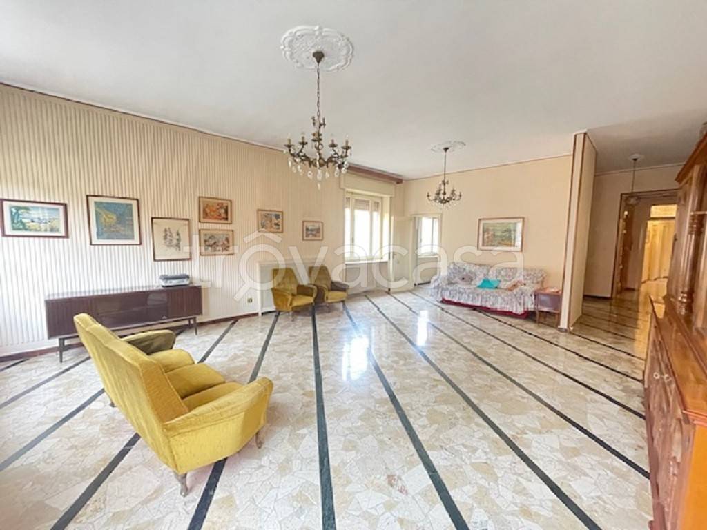 appartamento in vendita a Cremona in zona Cremona Centro