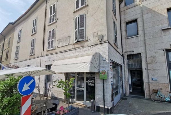 negozio in vendita a Cremona in zona Cremona Centro