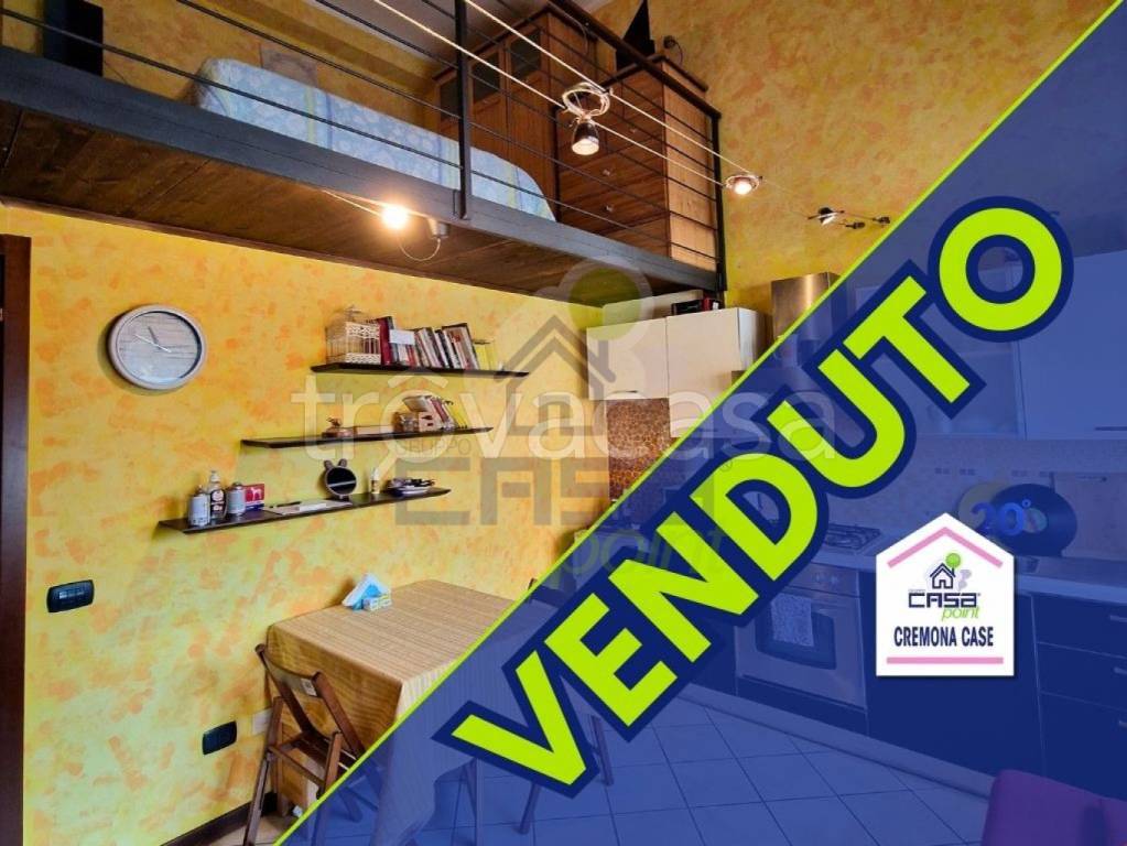 appartamento in vendita a Cremona in zona Viale Po