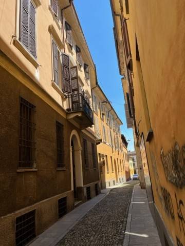 appartamento in vendita a Cremona in zona Piazza Castello