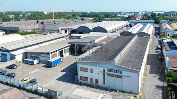 terreno edificabile in vendita a Cremona