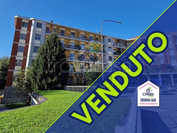 appartamento in vendita a Cremona in zona Viale Po