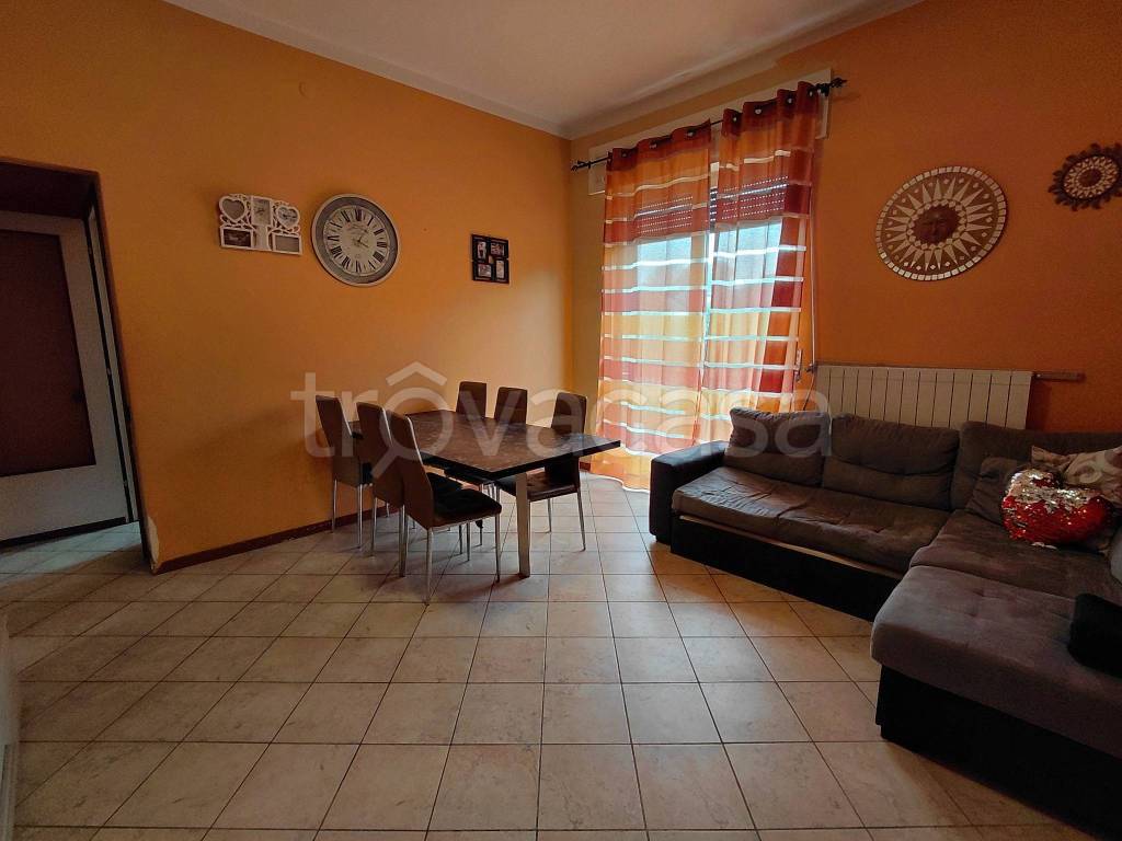 appartamento in vendita a Cremona in zona Piazza Castello