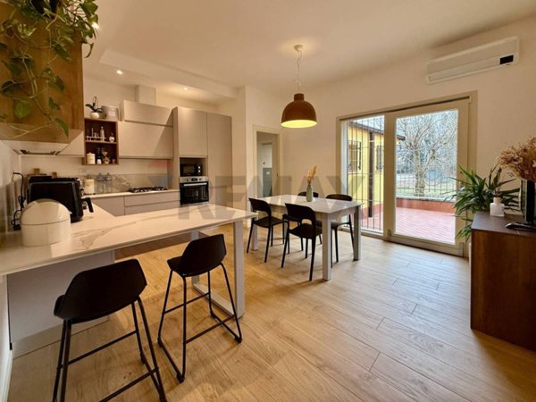 casa indipendente in vendita a Cremona