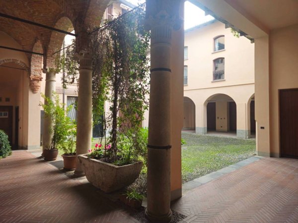 appartamento in vendita a Cremona in zona Piazza Castello