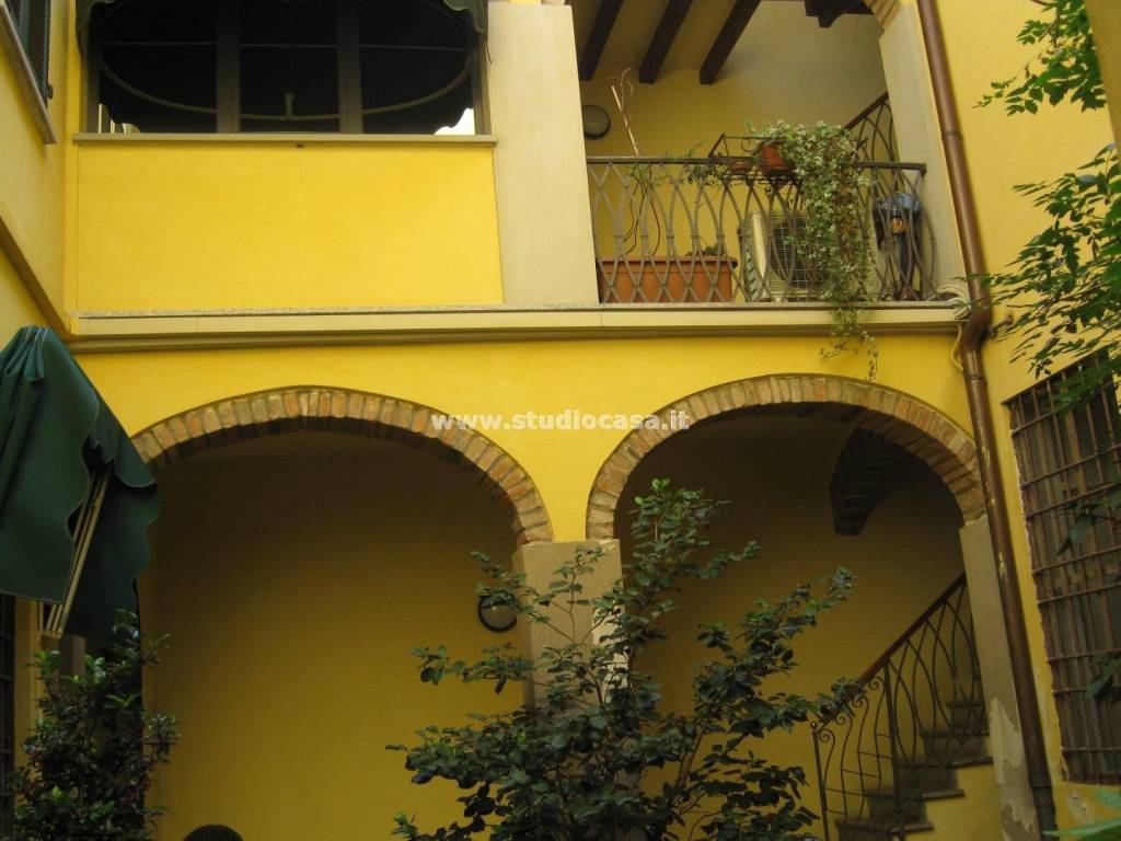 appartamento in vendita a Cremona in zona Cremona Centro