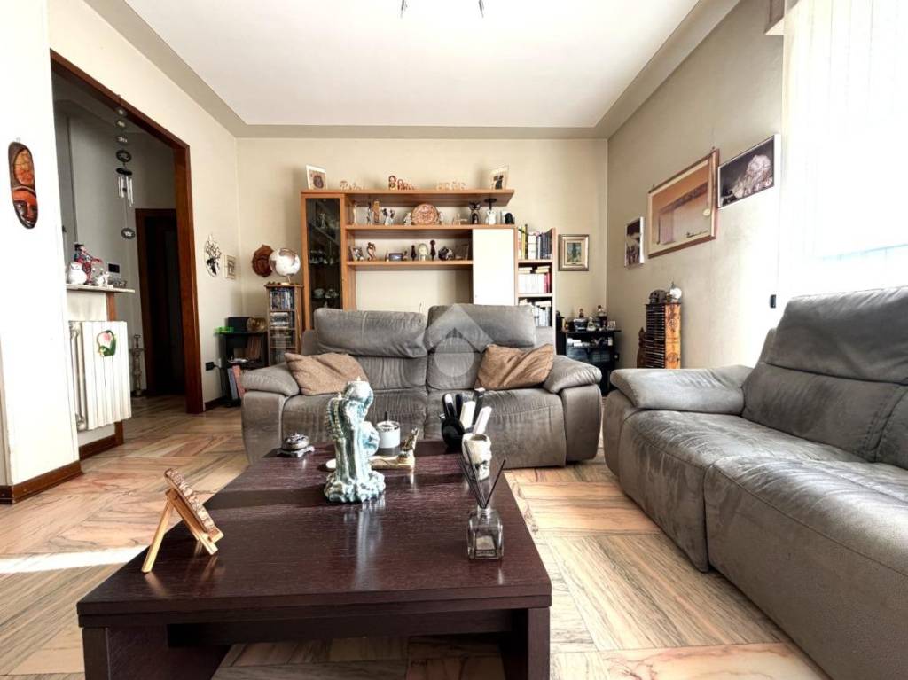 appartamento in vendita a Cremona in zona Via Giuseppina