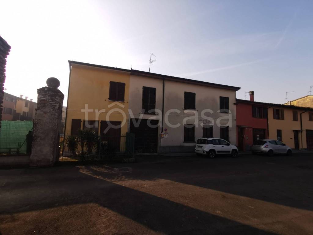 casa indipendente in vendita a Cremona in zona San Felice
