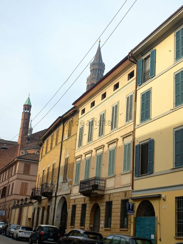 appartamento in vendita a Cremona in zona Cremona Centro
