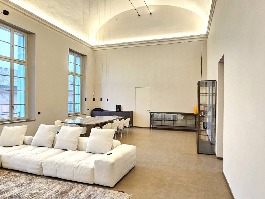 appartamento in vendita a Cremona in zona Piazza Castello