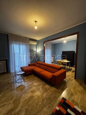 appartamento in vendita a Cremona in zona Piazza Castello