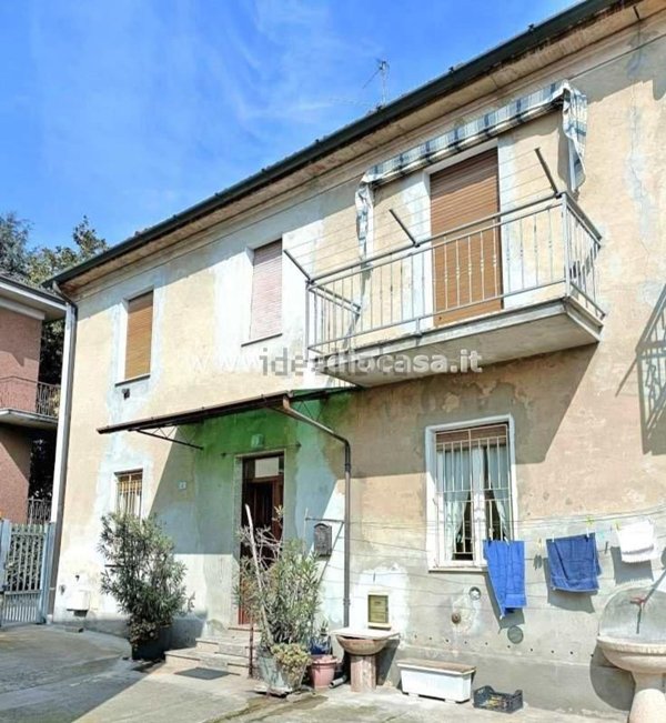 casa indipendente in vendita a Cremona
