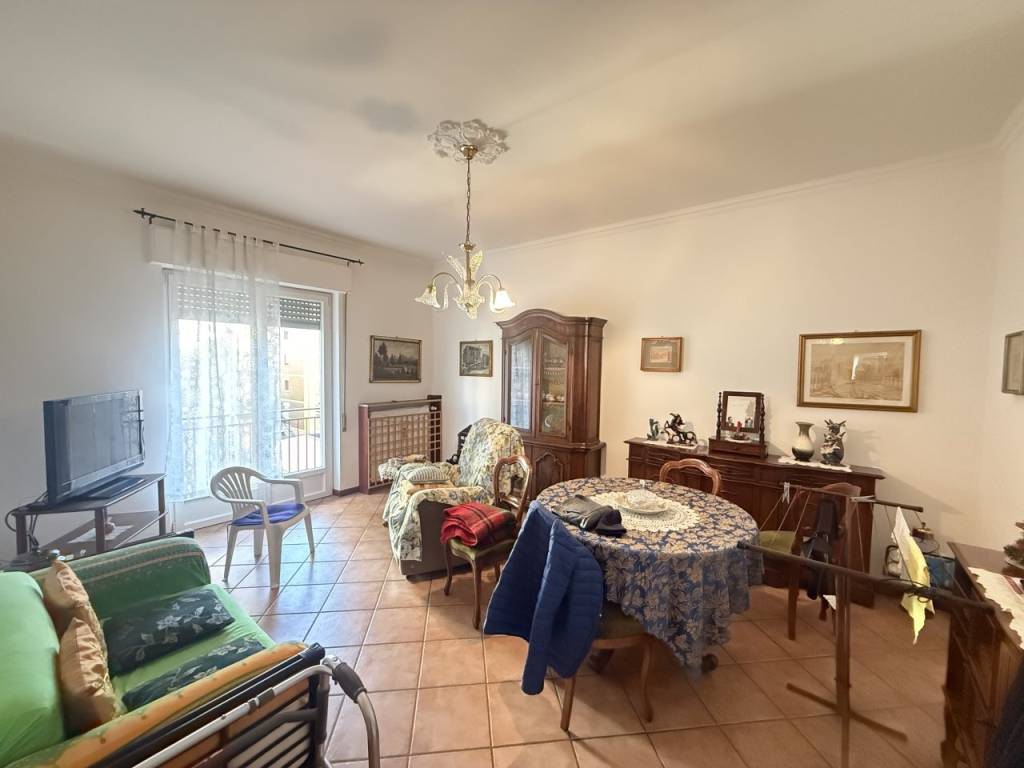 appartamento in vendita a Cremona in zona Viale Po