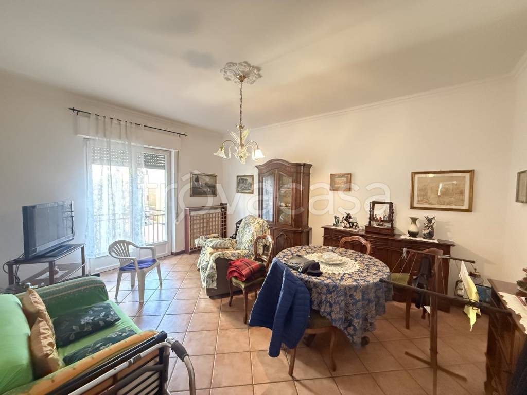 appartamento in vendita a Cremona in zona Viale Po