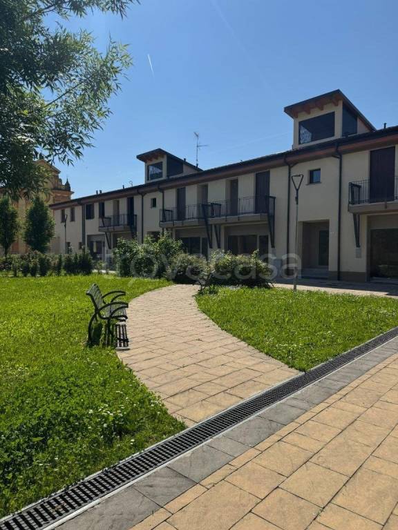 appartamento in vendita a Cremona in zona San Felice