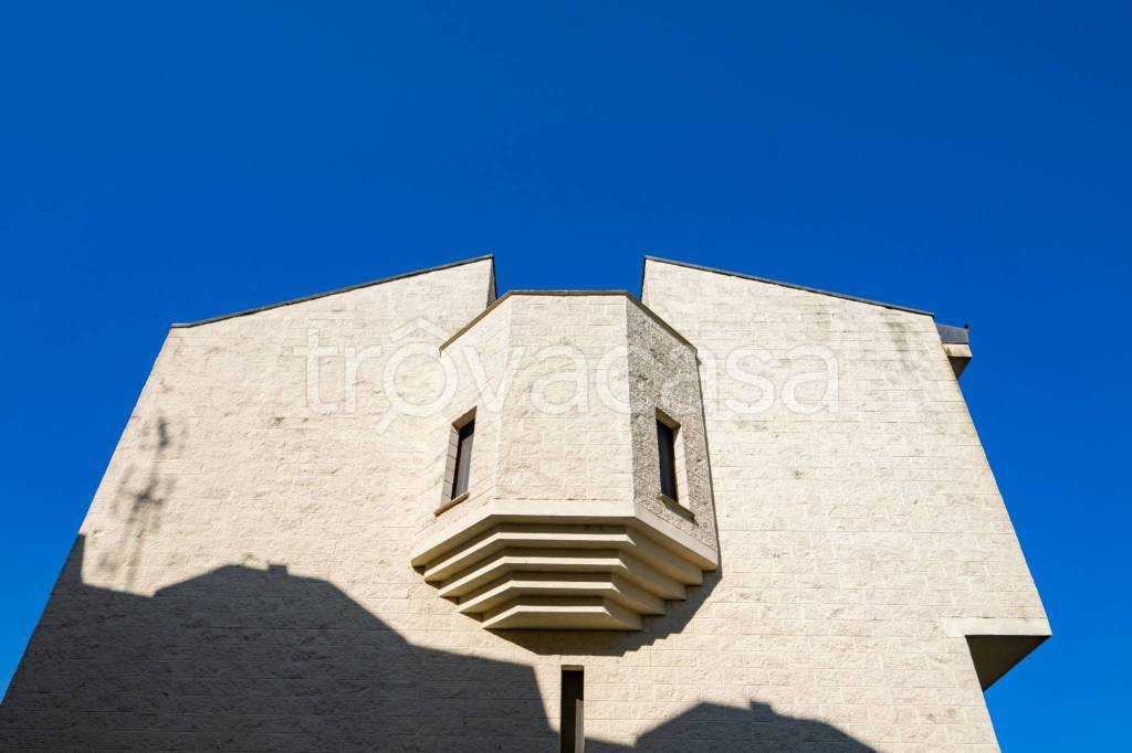 casa indipendente in vendita a Cremona in zona Battaglione