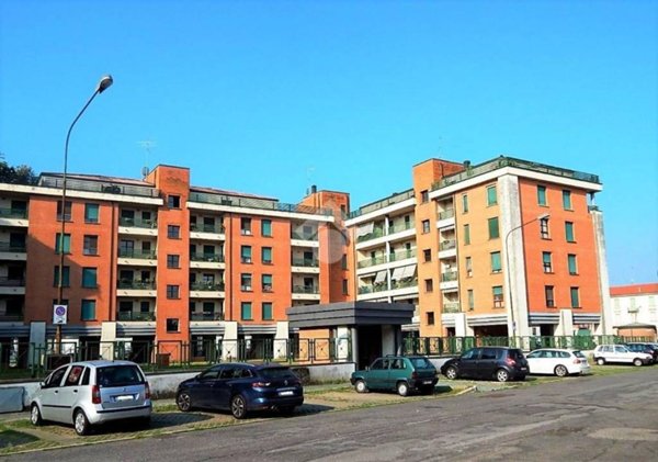 ufficio in vendita a Cremona in zona Via Dante