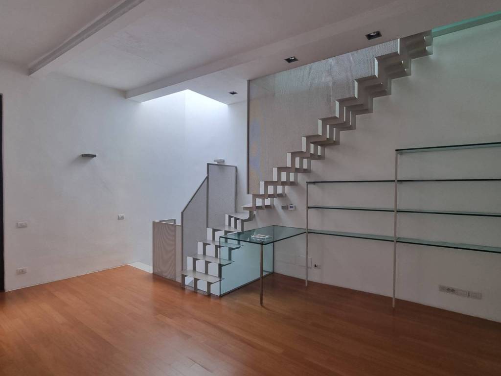 appartamento in vendita a Cremona in zona Piazza Castello