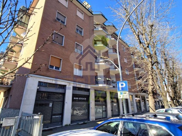 negozio in vendita a Cremona