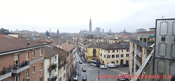 appartamento in vendita a Cremona in zona Cremona Centro