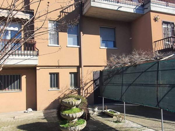 casa indipendente in vendita a Cremona