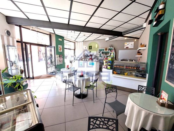 negozio in vendita a Cremona in zona Piazza Castello