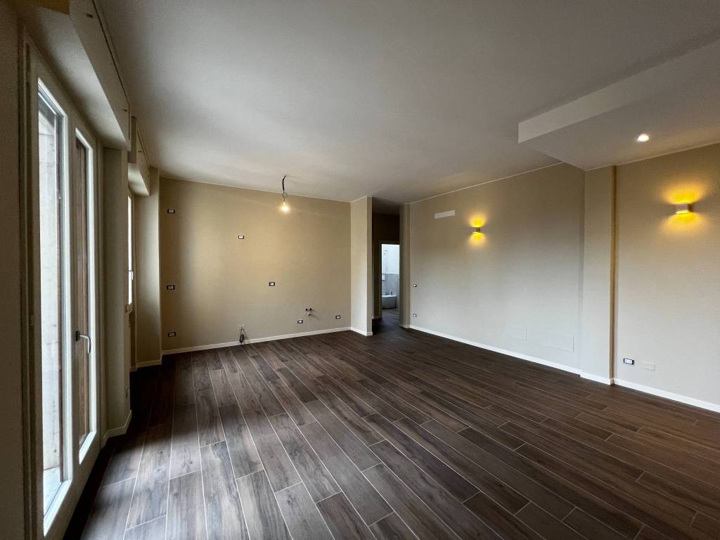 appartamento in vendita a Cremona in zona Piazza Castello