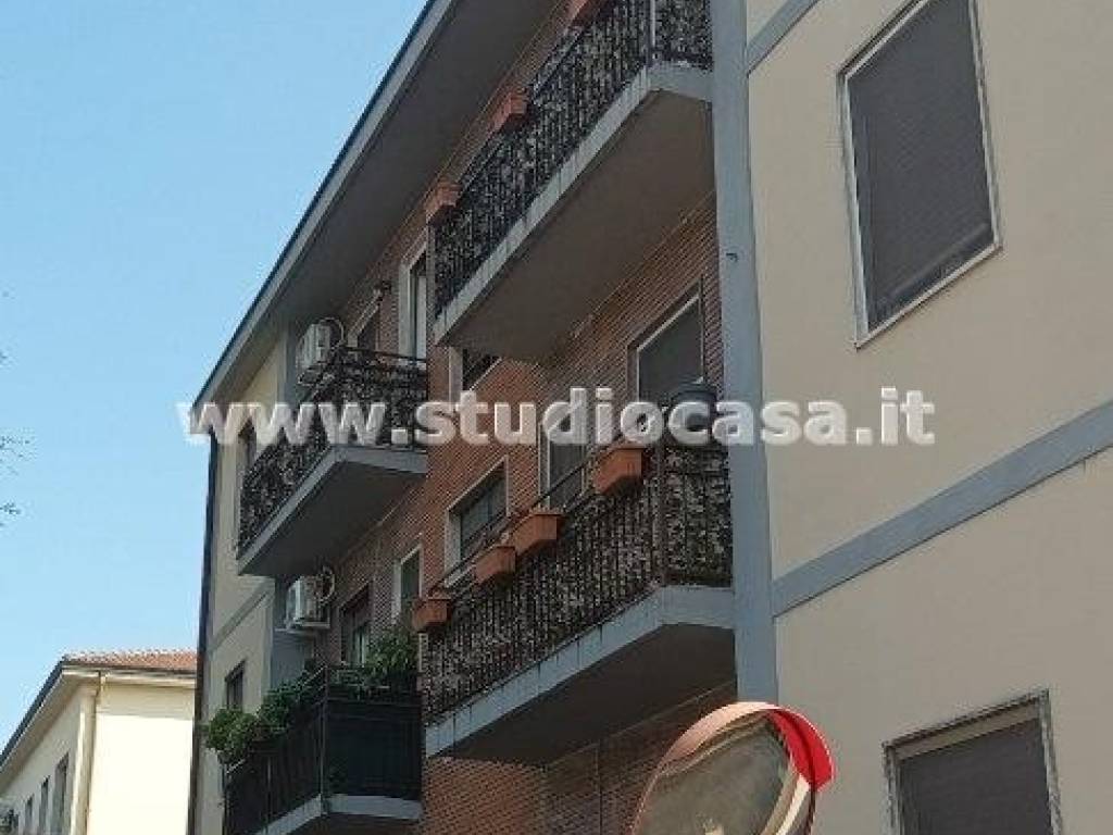 appartamento in vendita a Cremona in zona Via Giuseppina