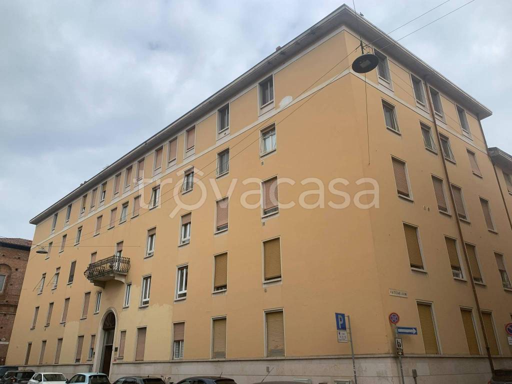 appartamento in vendita a Cremona in zona Cremona Centro