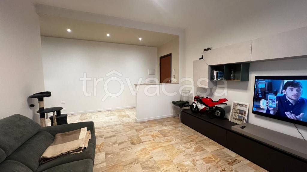 appartamento in vendita a Cremona in zona Piazza Castello