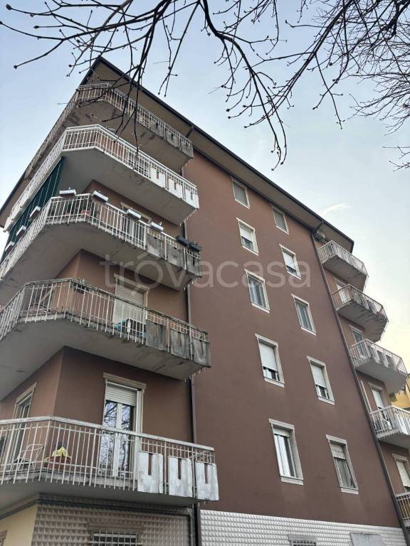 appartamento in vendita a Cremona in zona Via Dante