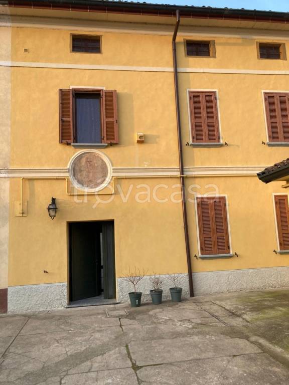 casa indipendente in vendita a Cremona in zona Cavatigozzi