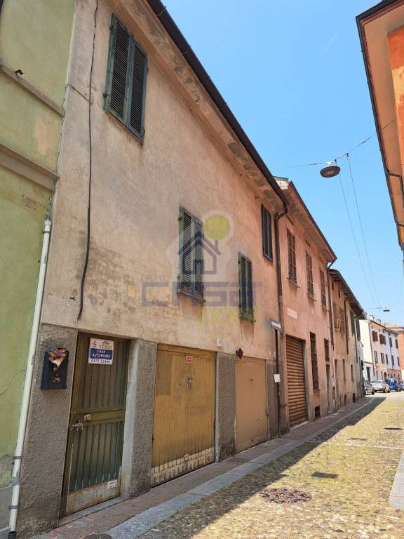 casa indipendente in vendita a Cremona in zona Cremona Centro