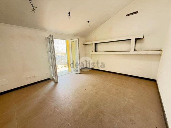 casa semindipendente in vendita a Cremona in zona Battaglione