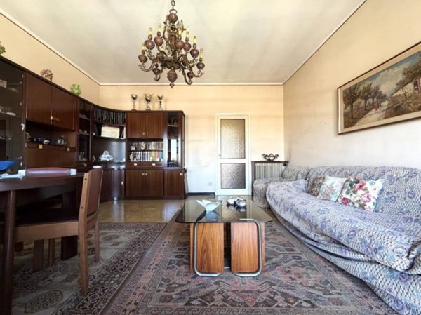 appartamento in vendita a Cremona in zona Via Dante