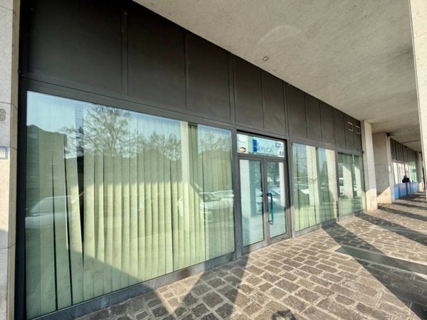 ufficio in vendita a Cremona in zona Via Mantova