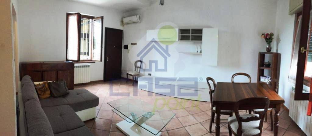 appartamento in vendita a Cremona in zona Via Giuseppina
