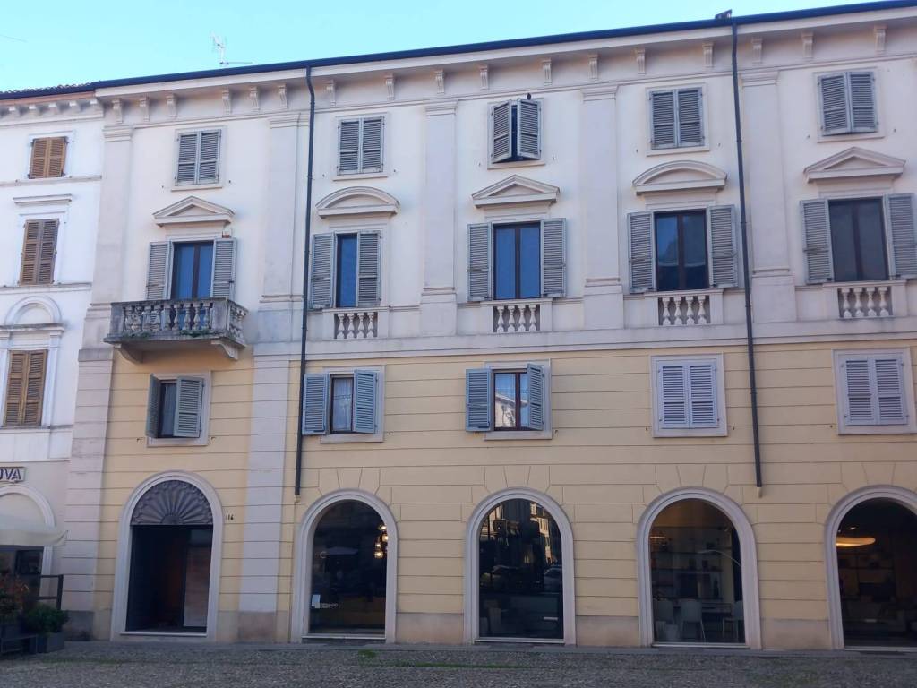 appartamento in vendita a Cremona in zona Piazza Castello