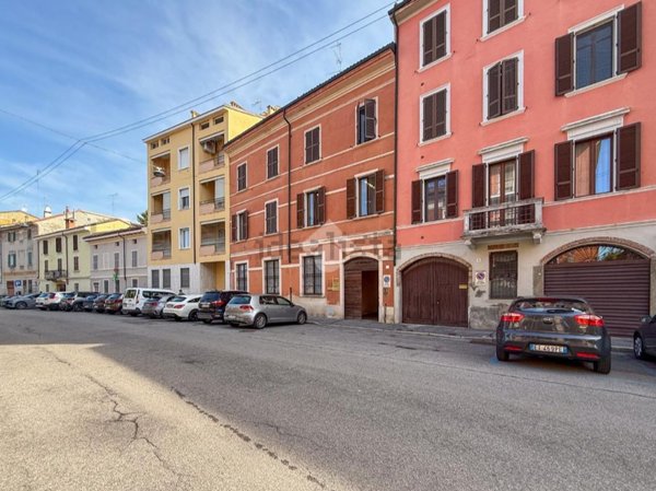 ufficio in vendita a Cremona