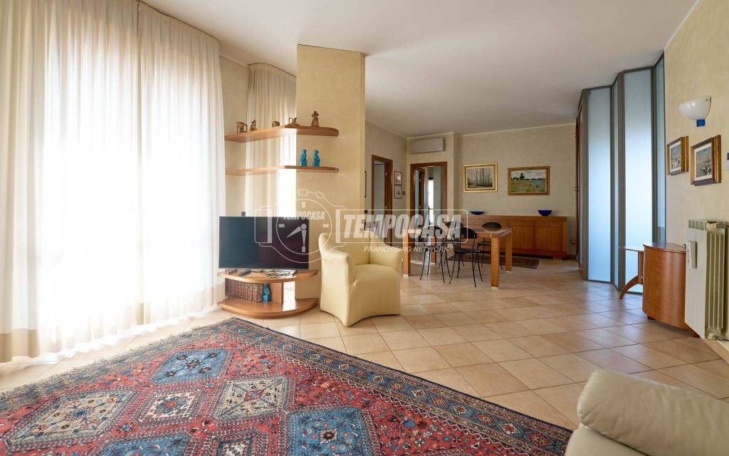 appartamento in vendita a Cremona in zona Piazza Castello